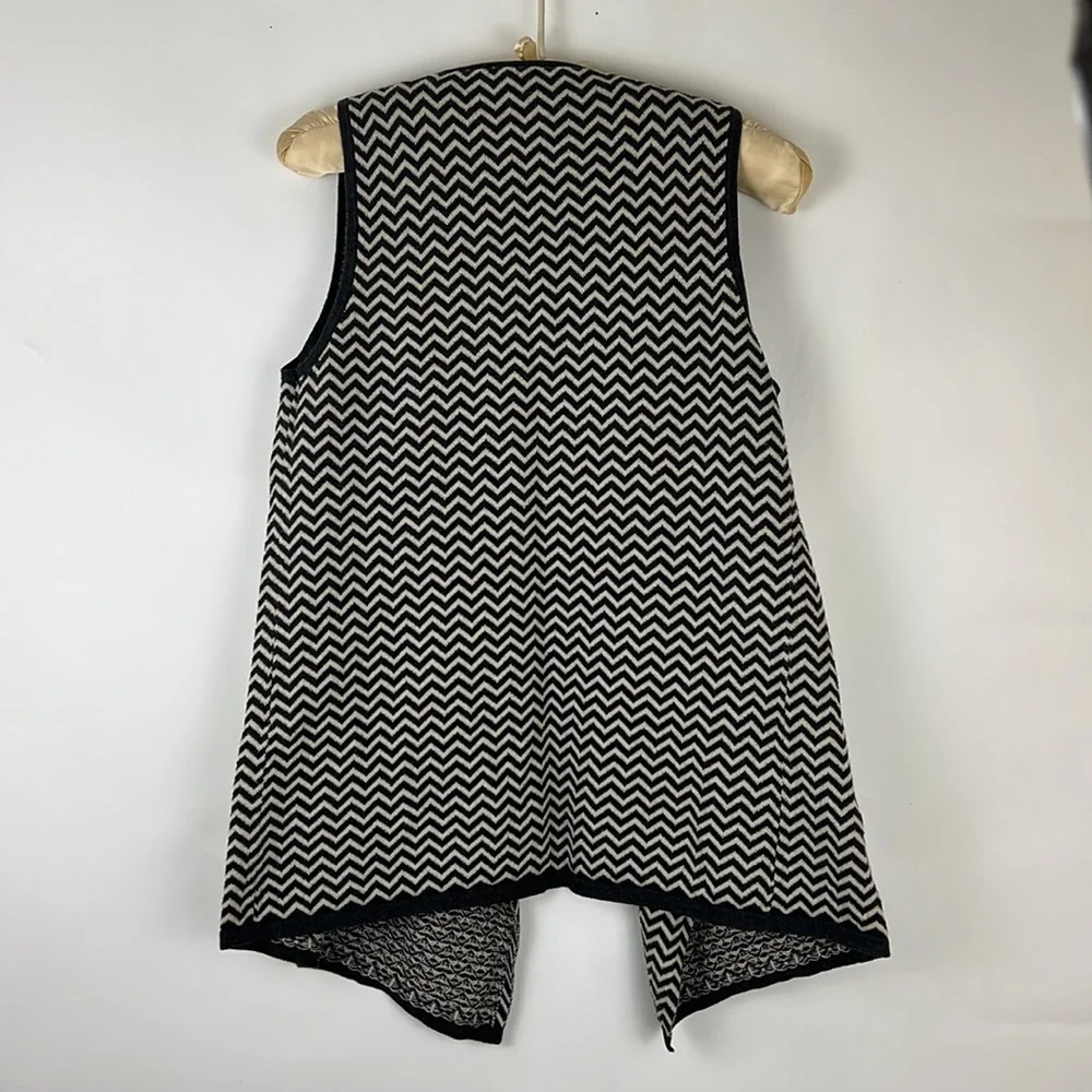 ANN TAYLOR women’s sleeveless light cardigan sweater vest gray & ivory c…